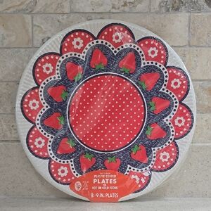 Vintage Sealed Strawberry Plastic Coated Paper Plates